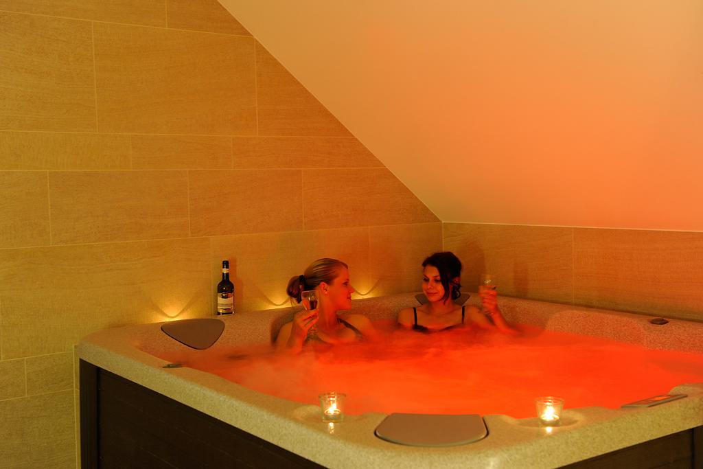 Ranc Milovice Hotel Milovice  Zewnętrze zdjęcie