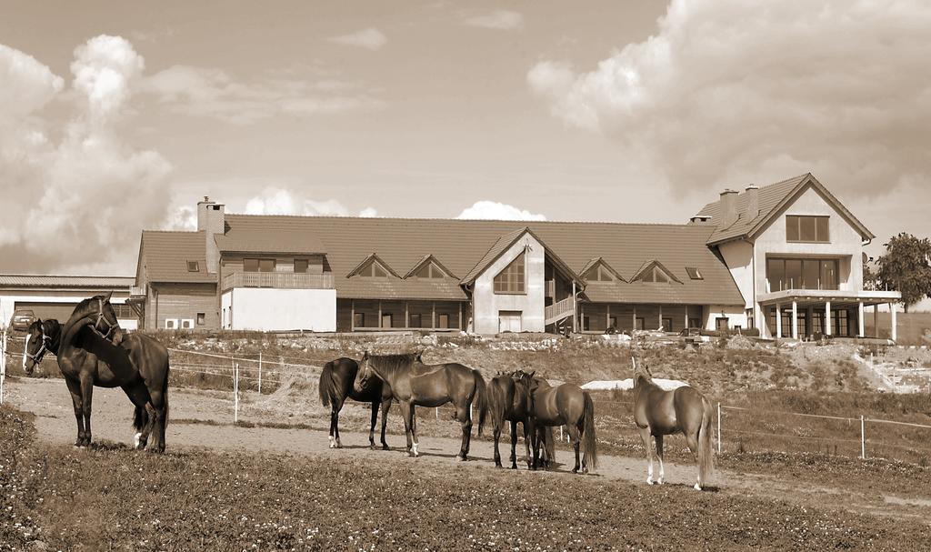Ranc Milovice Hotel Milovice  Zewnętrze zdjęcie