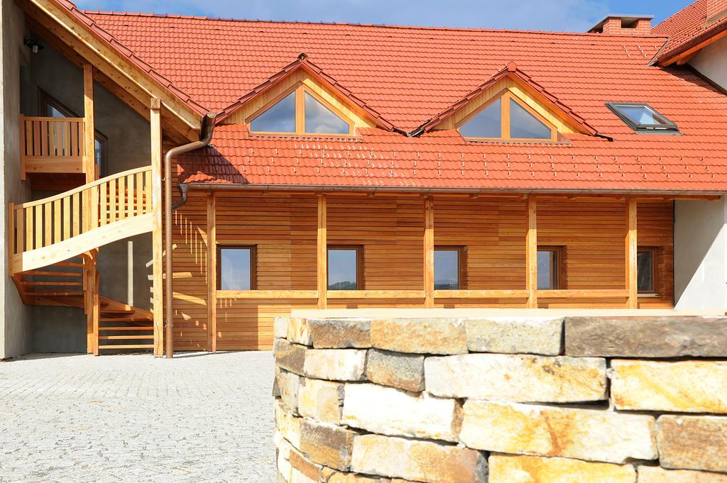 Ranc Milovice Hotel Milovice  Zewnętrze zdjęcie